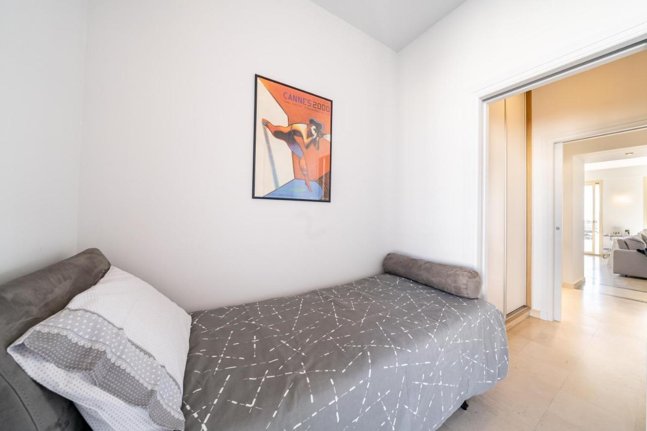 Palm Beach- Free Wifi- Parking- Sea View Cannes Exterior photo