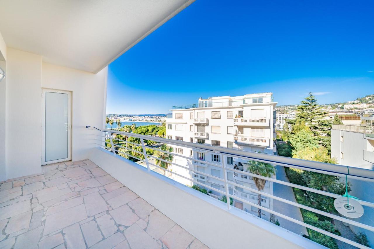 Palm Beach- Free Wifi- Parking- Sea View Apartment Cannes Exterior photo